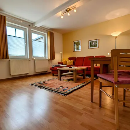 Apartment Wilhelmstr-11-whg-og1 *